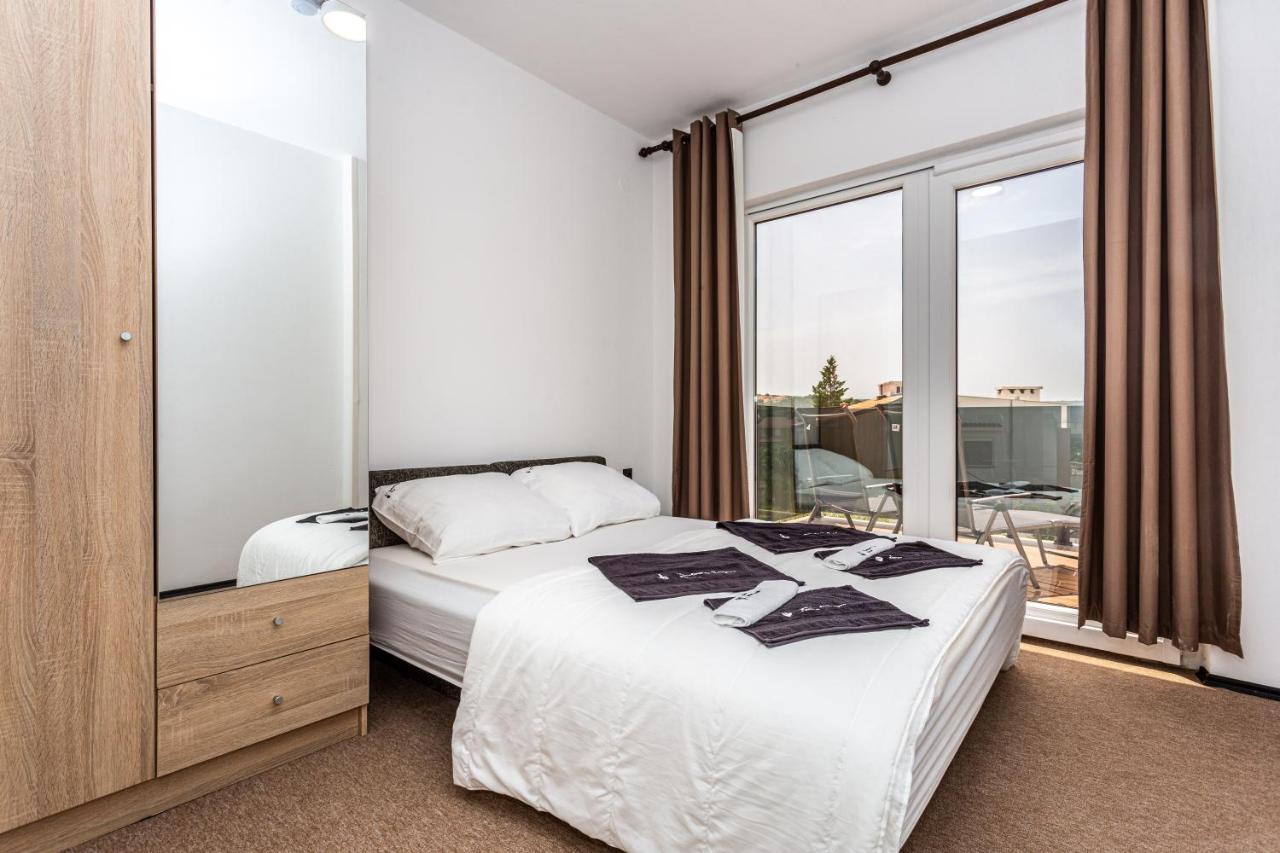 Smiljana Apartments קלימנו מראה חיצוני תמונה
